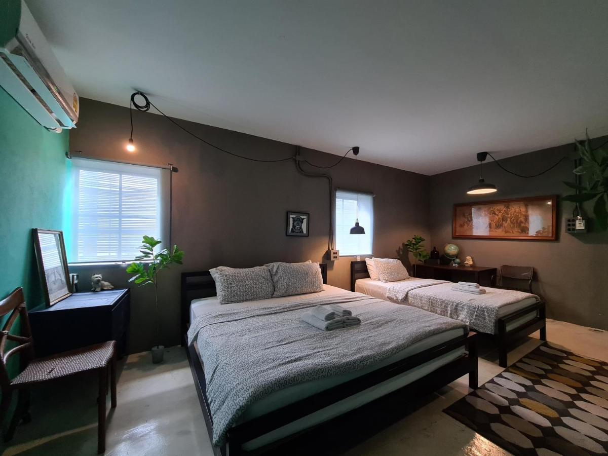 Hand Hotel Bangsaen Екстериор снимка